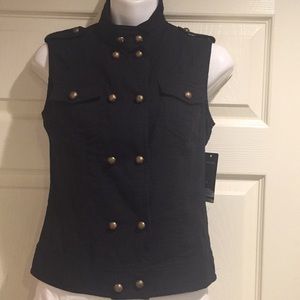 military sleeveless linen top/vest
